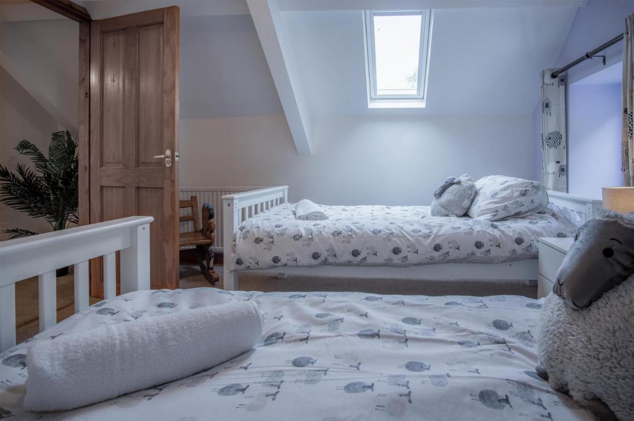 Tucking Mill - 3 Bedroom Holiday Home - Stepaside Stepaside  Εξωτερικό φωτογραφία