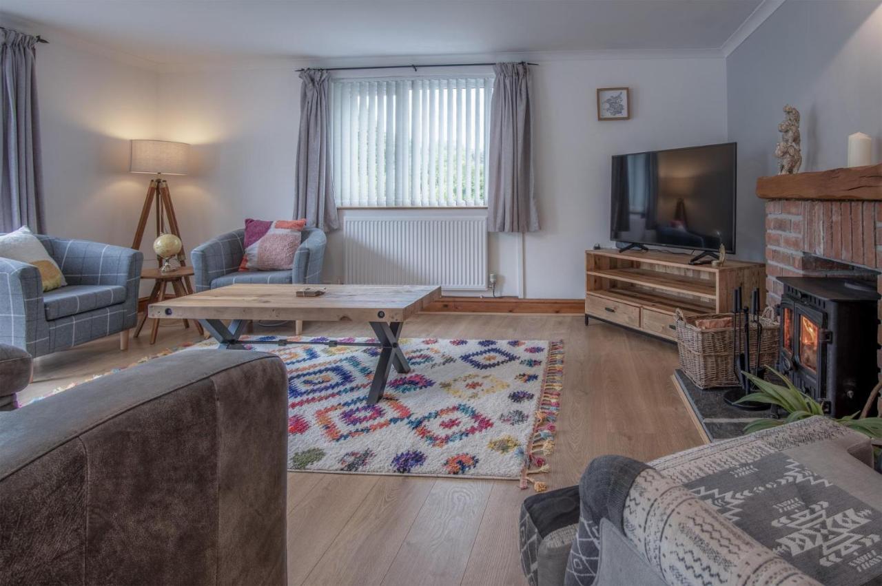 Tucking Mill - 3 Bedroom Holiday Home - Stepaside Stepaside  Εξωτερικό φωτογραφία